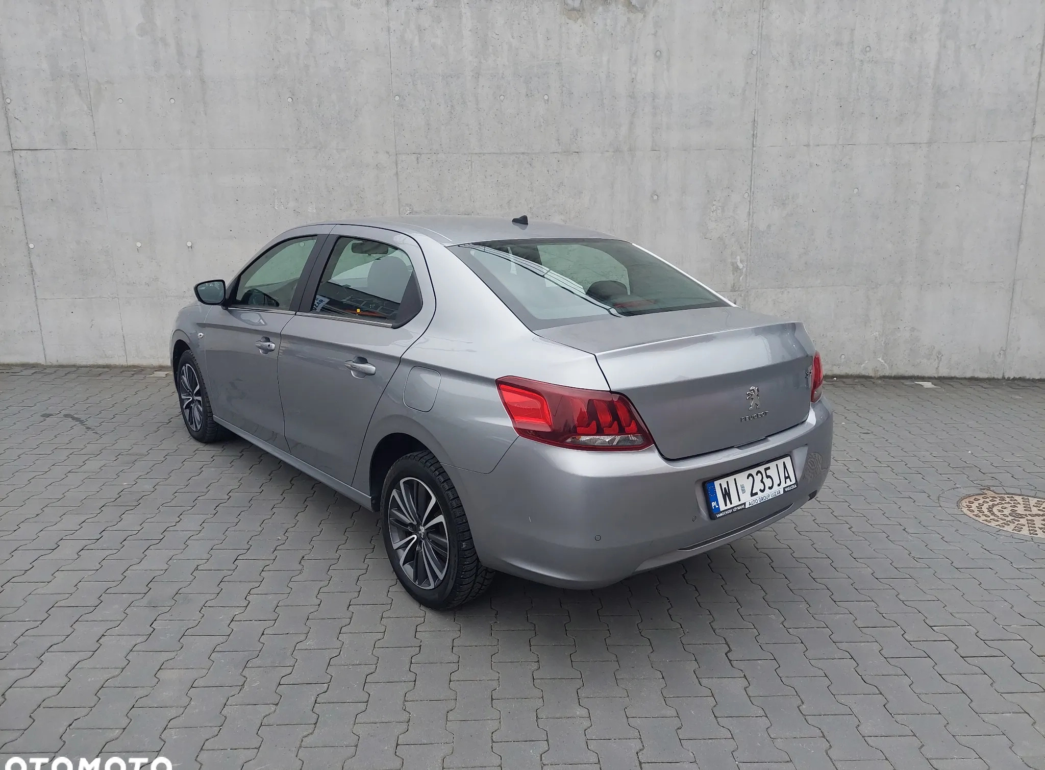 Peugeot 301 cena 31900 przebieg: 155714, rok produkcji 2018 z Wieliczka małe 277